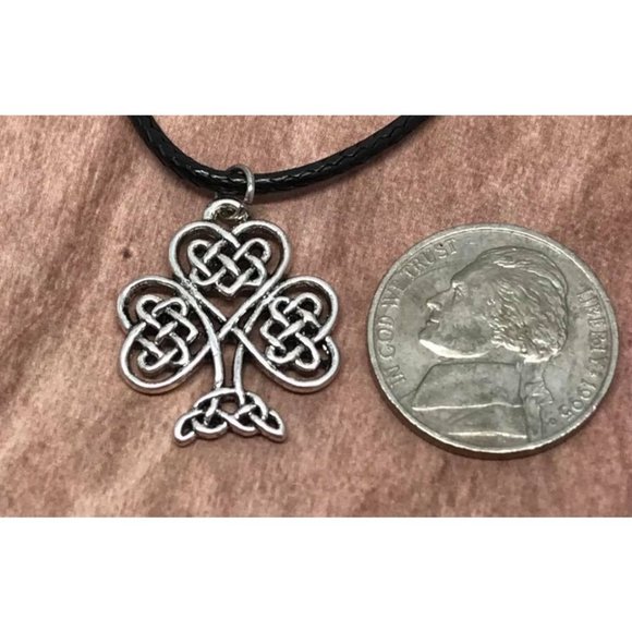 Celtic Infinity Knot Shamrock Clover Irish Cross - Picture 6 of 9